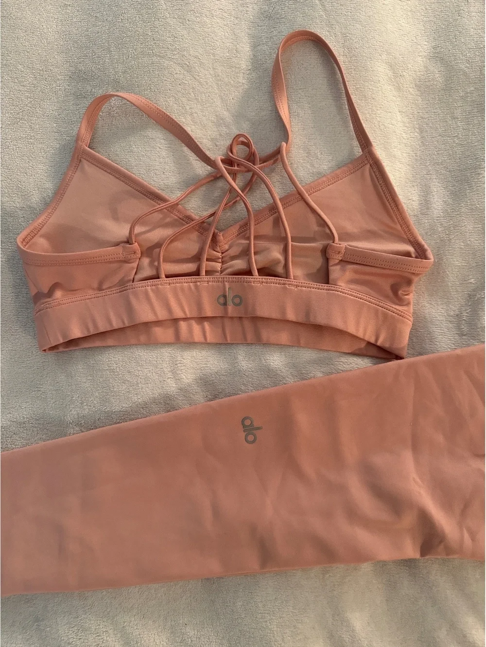 Alo Yoga Pink Activewear Set XS 5016